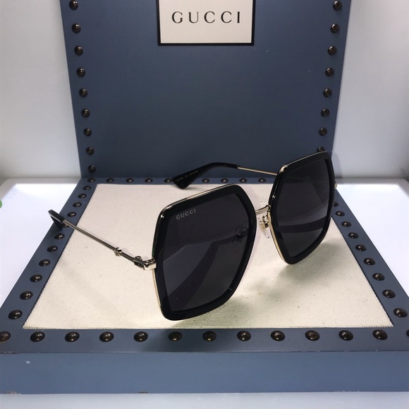 Gucci Black Gg0106s 001 Gg 0106s Grey Lens Sunglasses - Picture 4 of 10